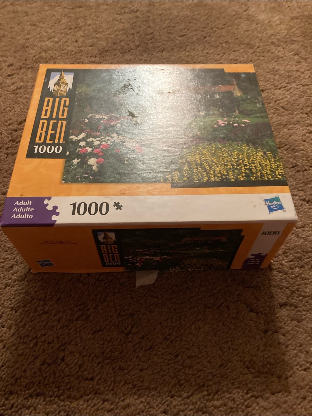 Big Ben 1000-Piece Garden Puzzle - Yellow Box